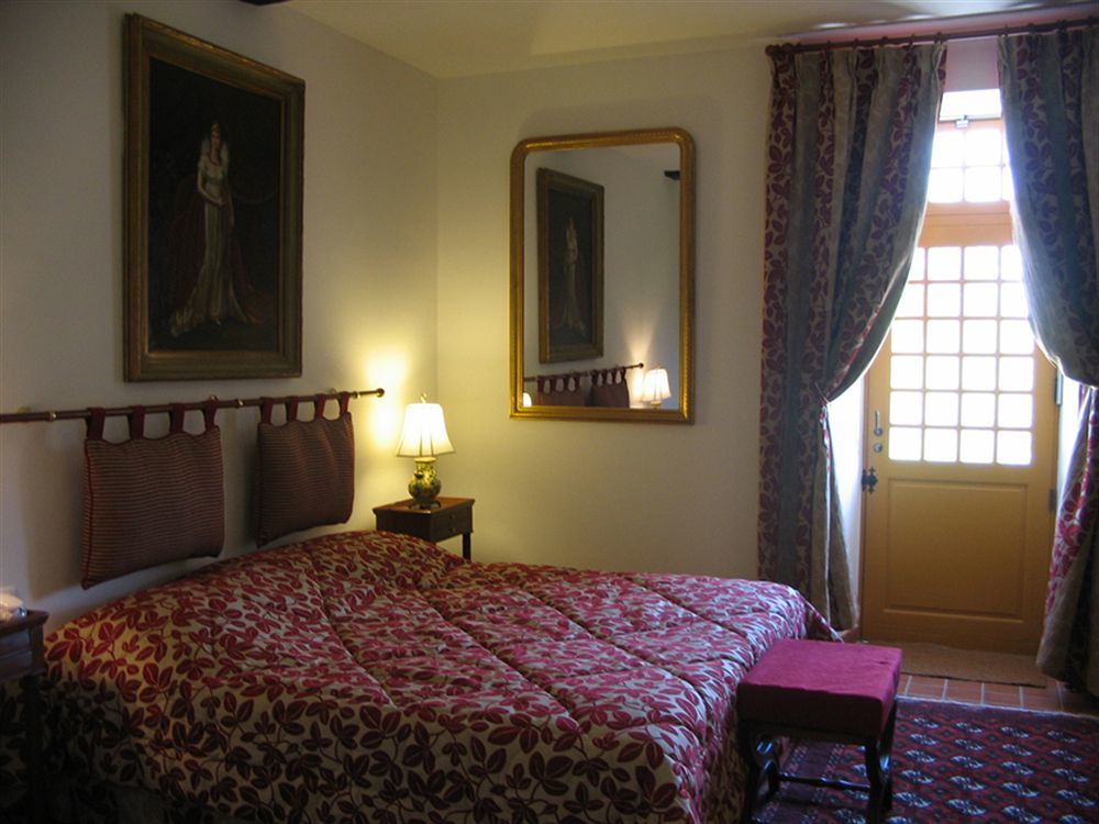 Hotel Le Chateau Fort De Седан Екстериор снимка